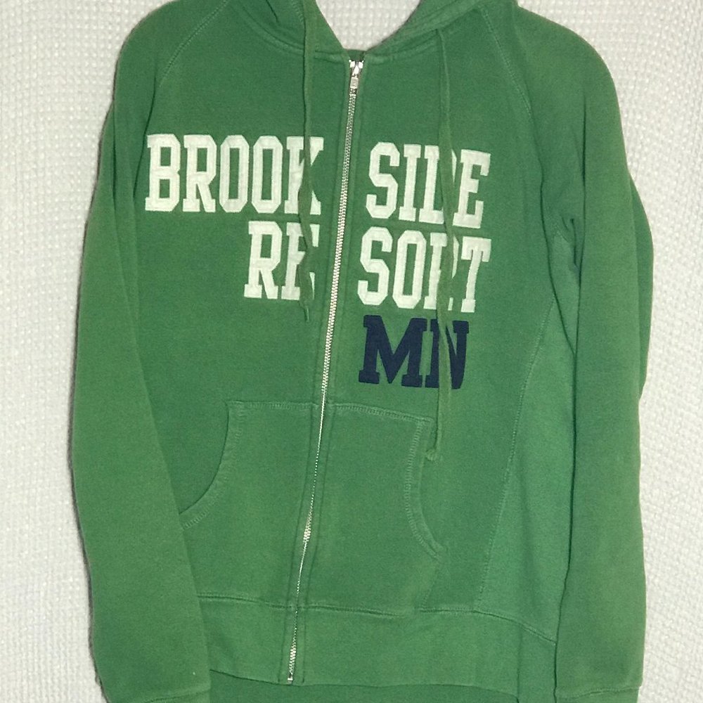 Brookside Resort MN ladies small hoodie green